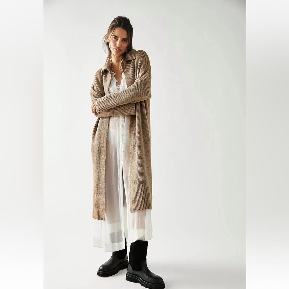 Free People Cardigan Finley Maxi  Long Oversized Cabincore Sweater . Size XS.